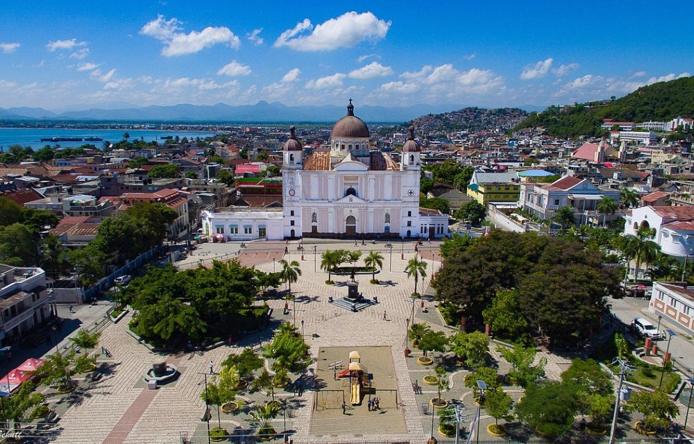 Augusnel Tour Haiti